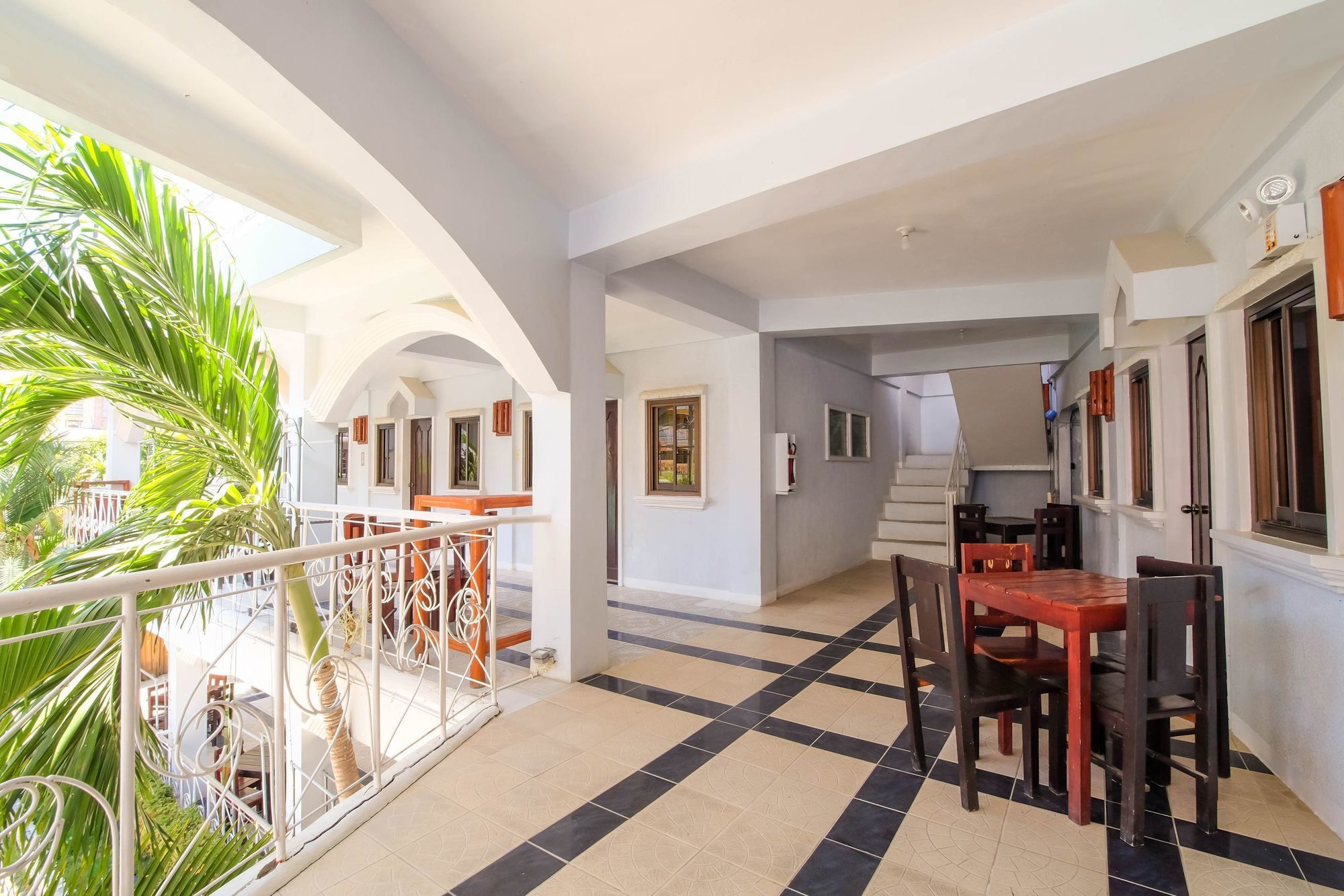 Zen Rooms White Beach Puerto Galera Luaran gambar